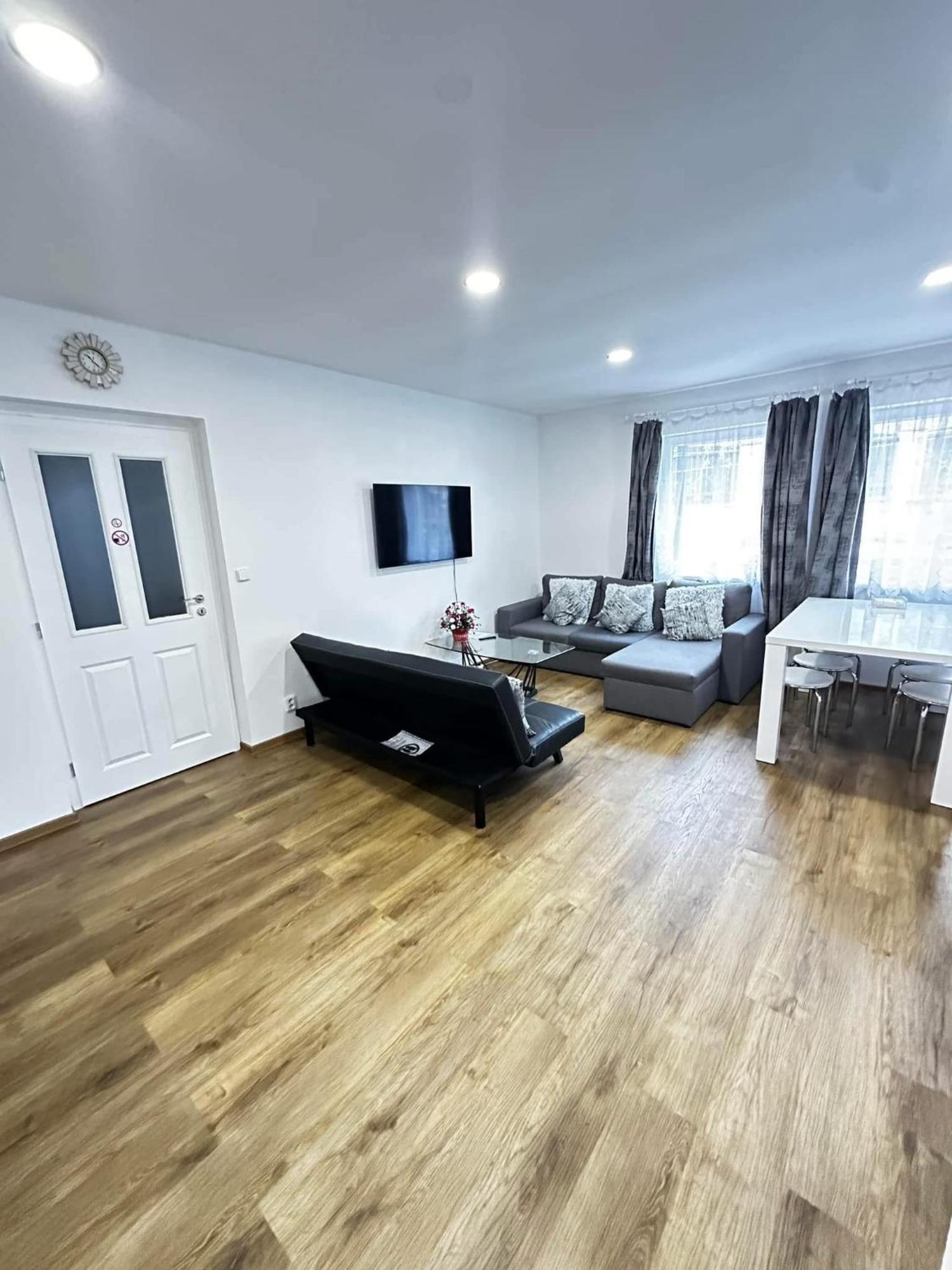Cozy Sapa Apartment Prague