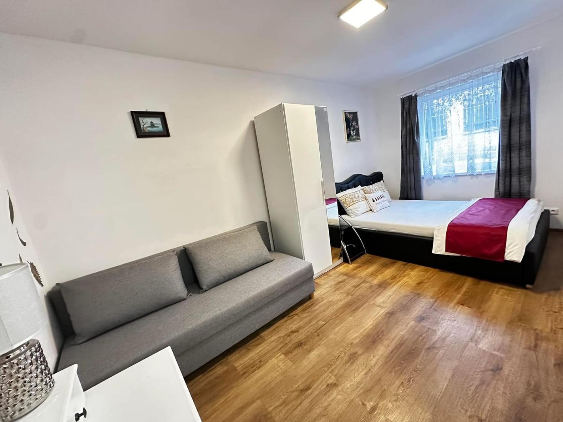 Cozy Sapa Prague